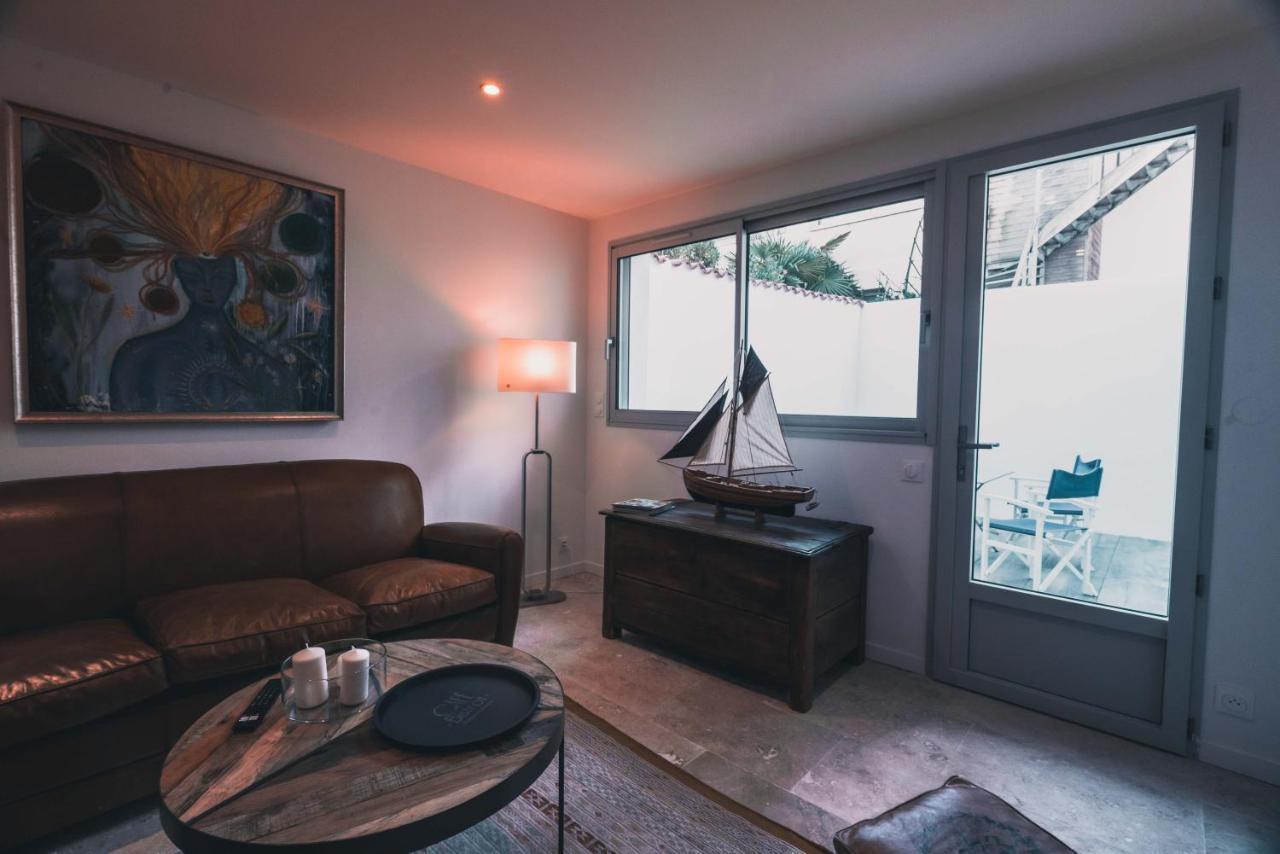 Appartement Avec Cour Privee Centre Ville Classe 4 Etoiles Remparts 1 Λα Ροσέλ Εξωτερικό φωτογραφία